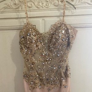 Party dress size 6. worn once